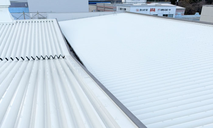 折板屋根改修